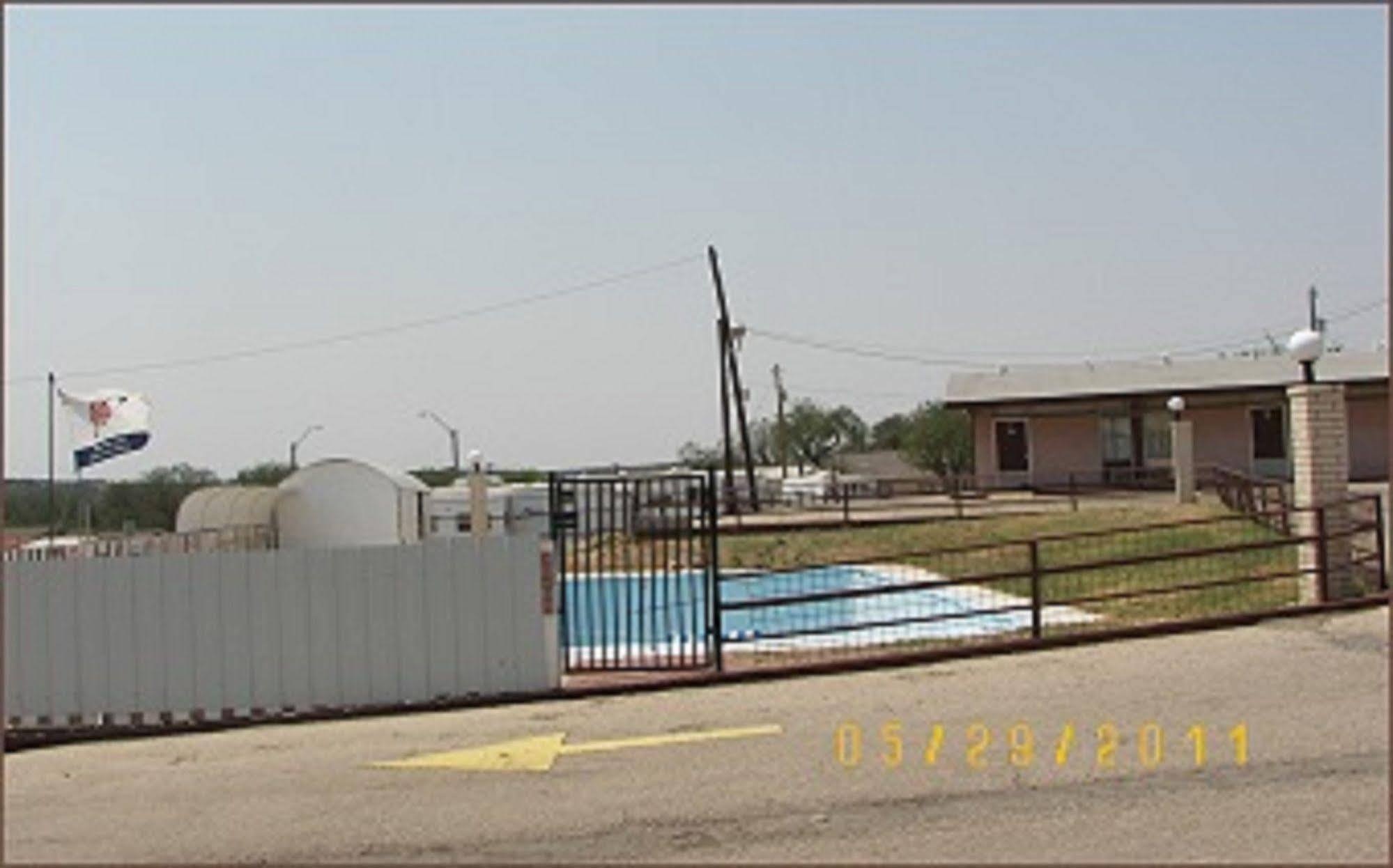 Holiday Host Motel Sonora Eksteriør billede